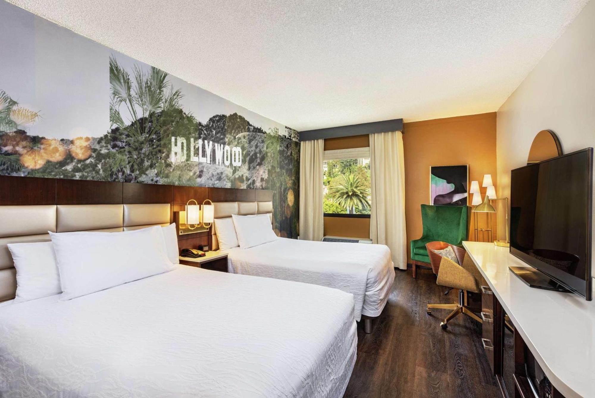 Hilton Garden Inn Los Angeles / Hollywood מראה חיצוני תמונה