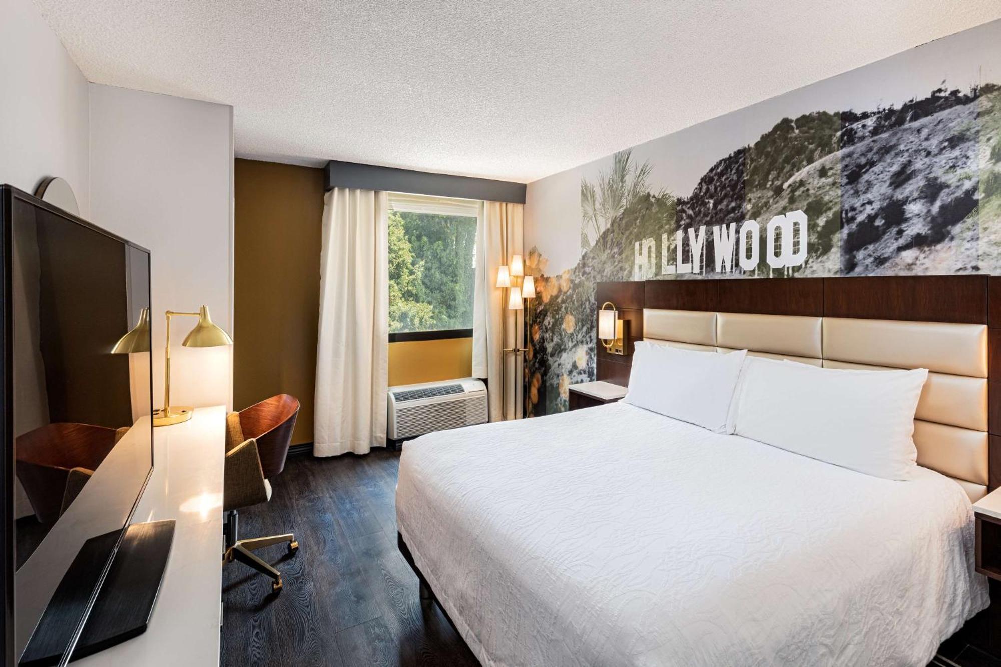 Hilton Garden Inn Los Angeles / Hollywood מראה חיצוני תמונה