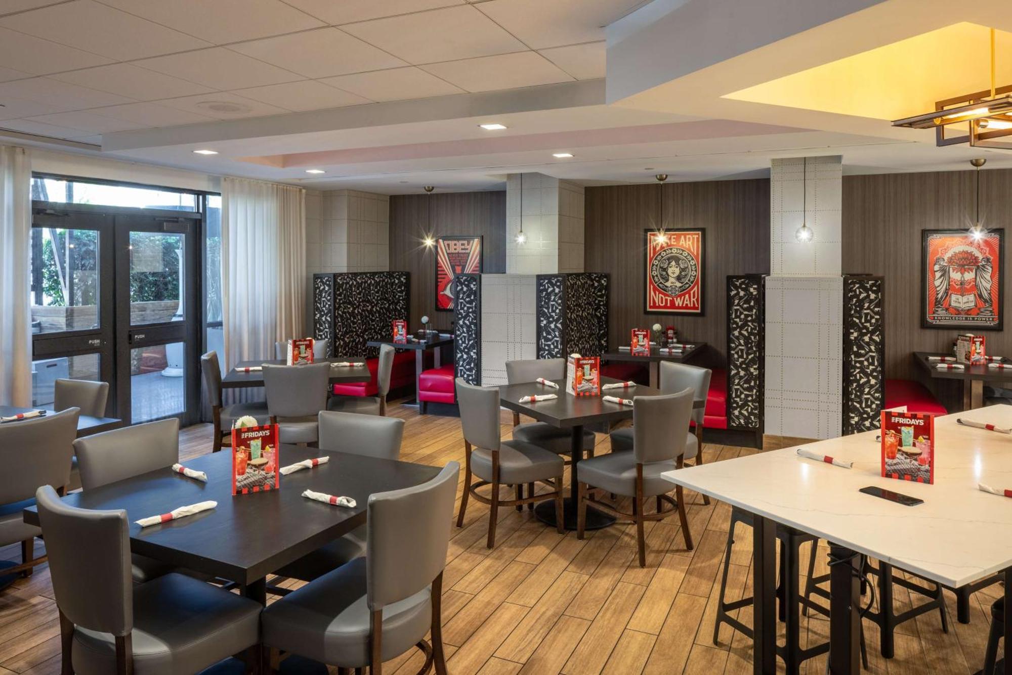 Hilton Garden Inn Los Angeles / Hollywood מראה חיצוני תמונה