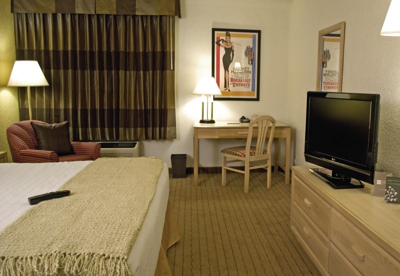 Hilton Garden Inn Los Angeles / Hollywood מראה חיצוני תמונה