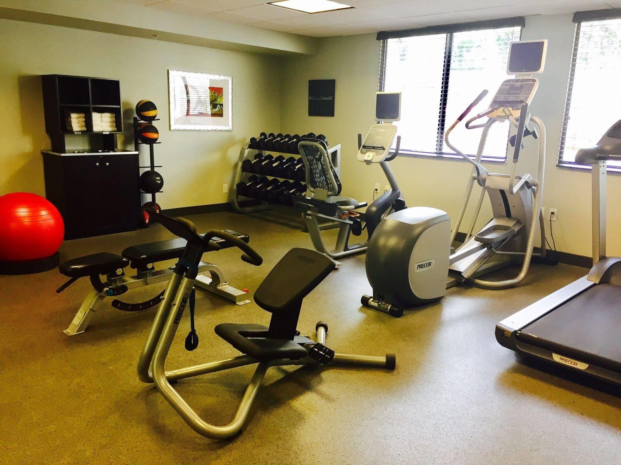 Hilton Garden Inn Los Angeles / Hollywood מראה חיצוני תמונה