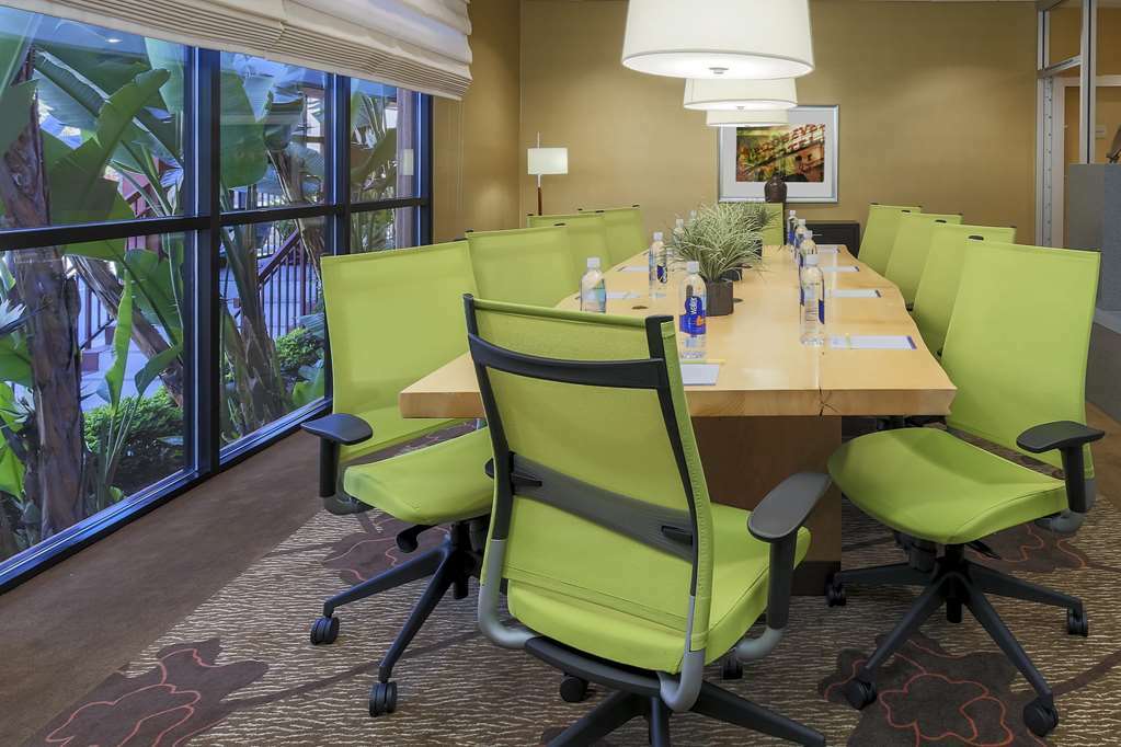 Hilton Garden Inn Los Angeles / Hollywood מתקנים תמונה
